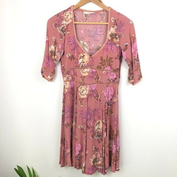 Spell & The Gypsy Rosa Pink Floral Mini Dress Size XS Half Sleeve Lightweight - Picture 3 of 10
